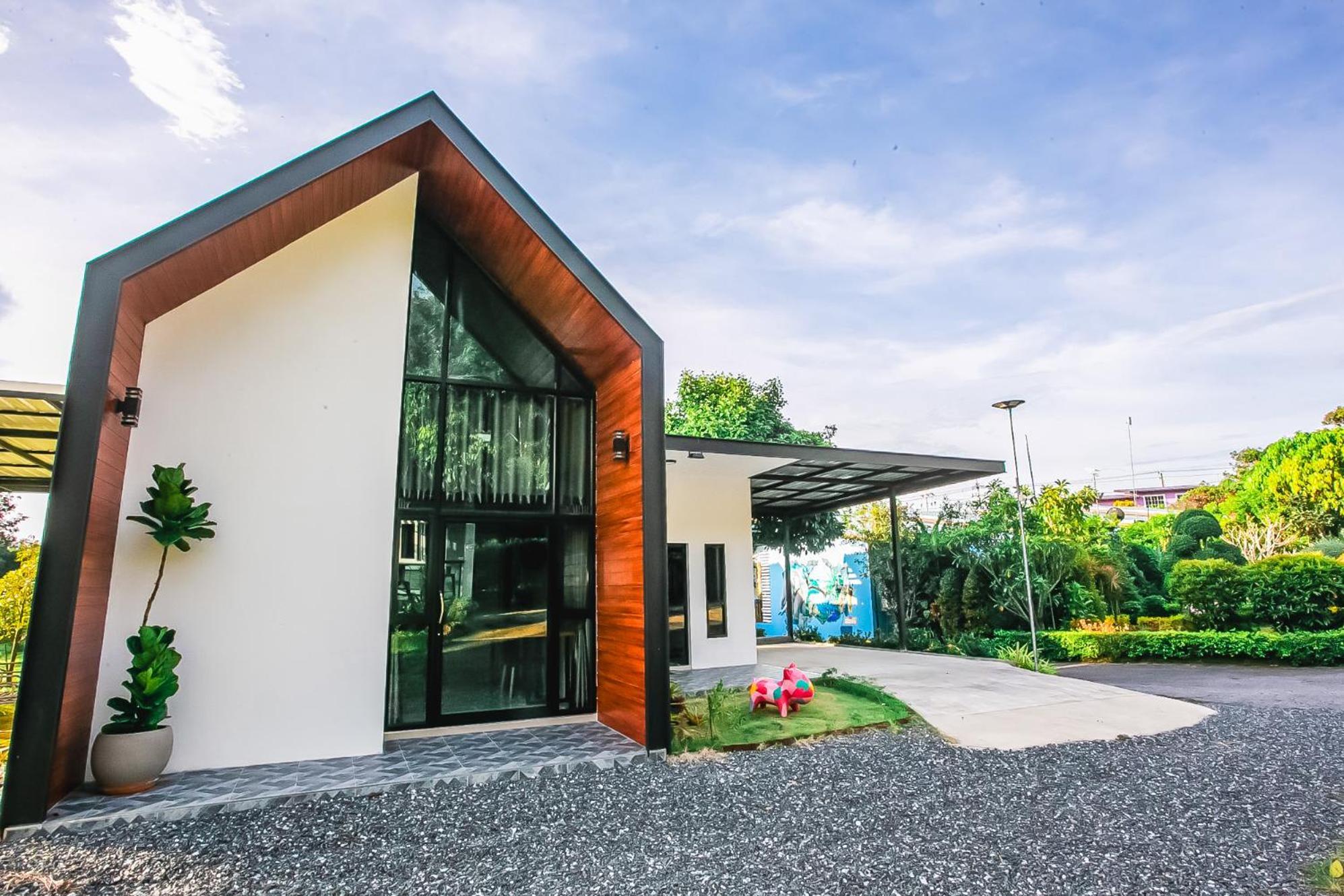 Hotel Baan Suan Mee Tang à Chanthaburi Extérieur photo
