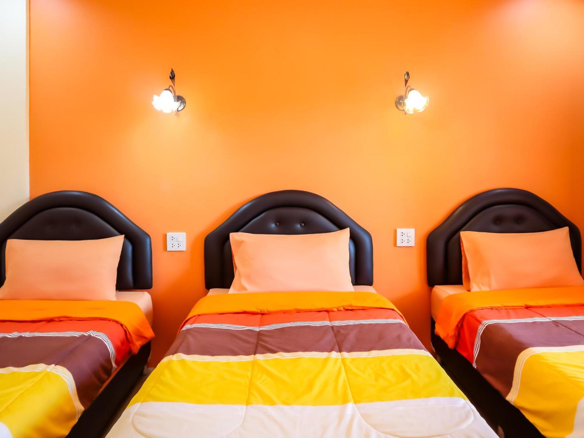 Hotel Baan Suan Mee Tang à Chanthaburi Extérieur photo