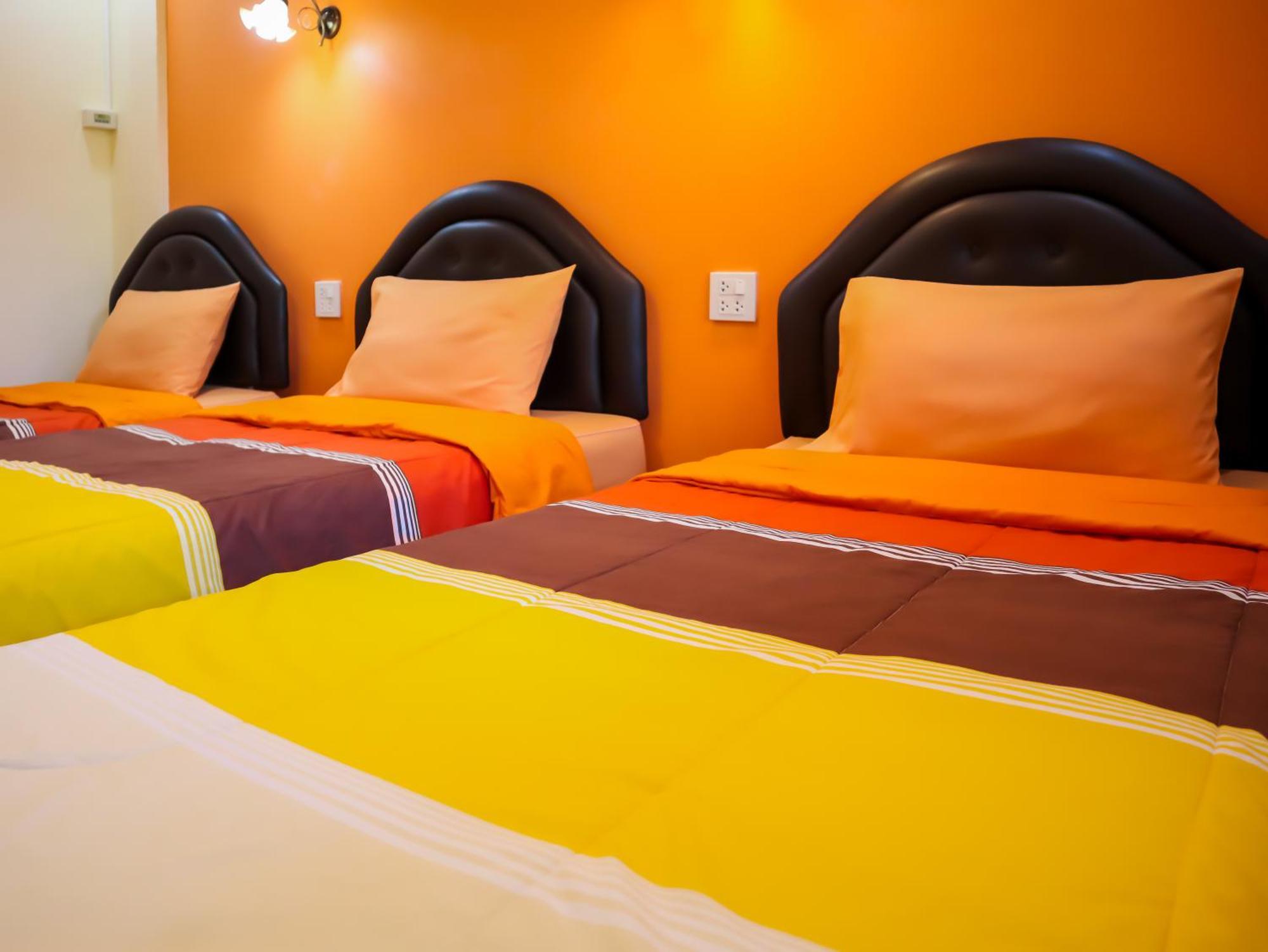 Hotel Baan Suan Mee Tang à Chanthaburi Extérieur photo